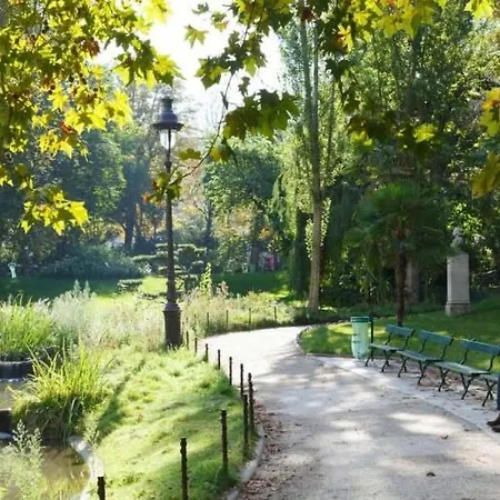 아파트 Paris: Batignolles